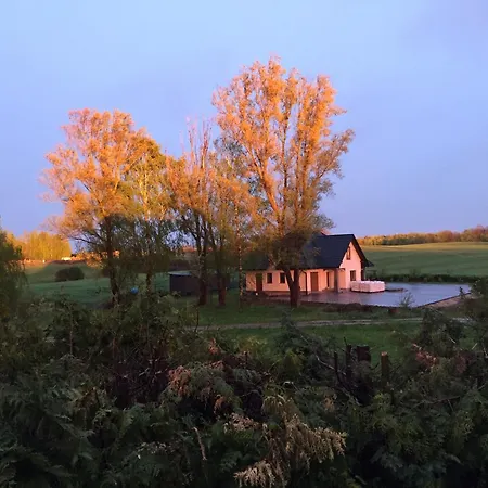House In The Kashubian Village Semesterbostad Lysniewo